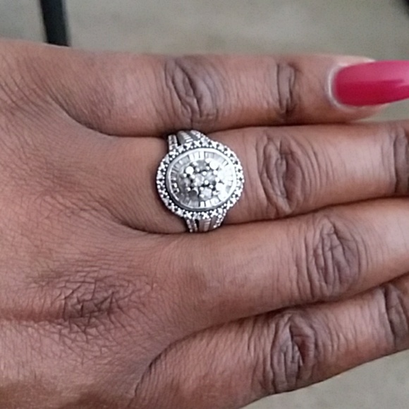 1/2Karat T.W. Gorgeous Diamond Composite Ring - Picture 7 of 8